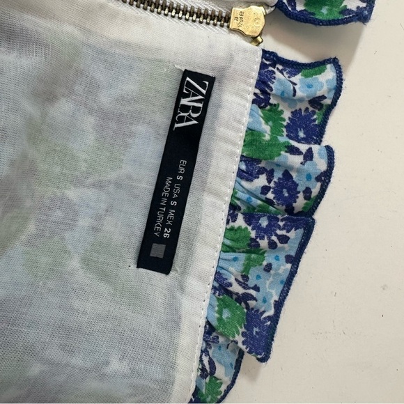 Zara Womens Small Ditsy Floral Puff Sleeve Crop Blouse Exposed Zip Back Cotton - Picture 6 of 6